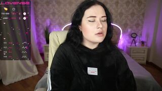 PollyHollyy Webcam Porn Video Record [Stripchat]: anime, nails, pregnant, feet