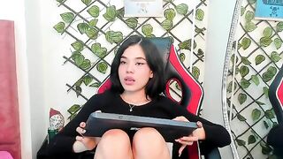 Melody02_ HD Porn Video [Stripchat] - camel-toe, petite-latin, recordable-privates, fingering-teens, fingering