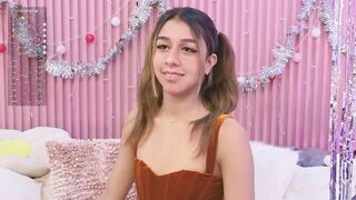 Emiily_Scott1 HD Porn Video [Stripchat] - colombian-petite, colombian, oil-show, petite-latin, big-ass