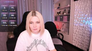 Watch hotblonds HD Porn Video [Stripchat] - masturbation, shaven, small-tits, glamour, kissing