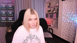 Watch hotblonds HD Porn Video [Stripchat] - masturbation, shaven, small-tits, glamour, kissing