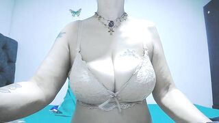 Watch antonella_tits7 HD Porn Video [Stripchat] - blondes-mature, big-tits-latin, blowjob, pussy-licking, shaven