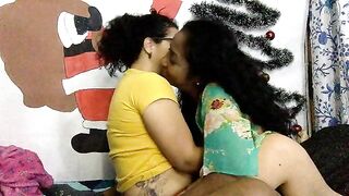 Watch akira17 Hot Porn Video [Stripchat] - masturbation, fingering-latin, girls, kissing, couples