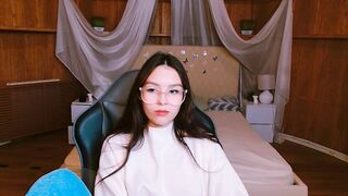 LisaArmstrong77 HD Porn Video [Stripchat] - white, handjob, cheap-privates-white, cam2cam, cheap-privates