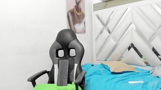Watch chriss_smitth Webcam Porn Video [Chaturbate] - new, latino, young, 18, muscle